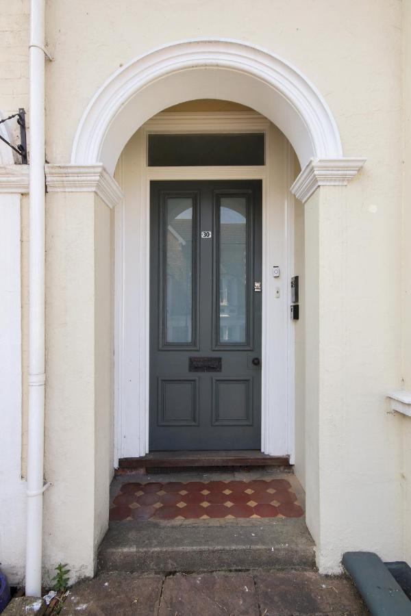 Pass The Keys Perfectly Located Flat Apartment Royal Tunbridge Wells Exterior photo